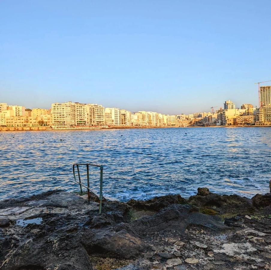 Apartamento Kensington By Shmoo - 1 Minute To The Sea Sliema Exterior foto